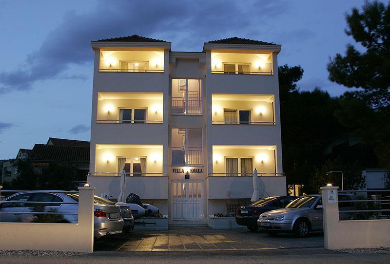 Villa Koala Apartments Zaboric Exteriör bild