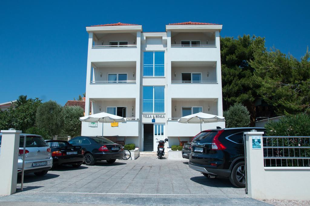 Villa Koala Apartments Zaboric Exteriör bild